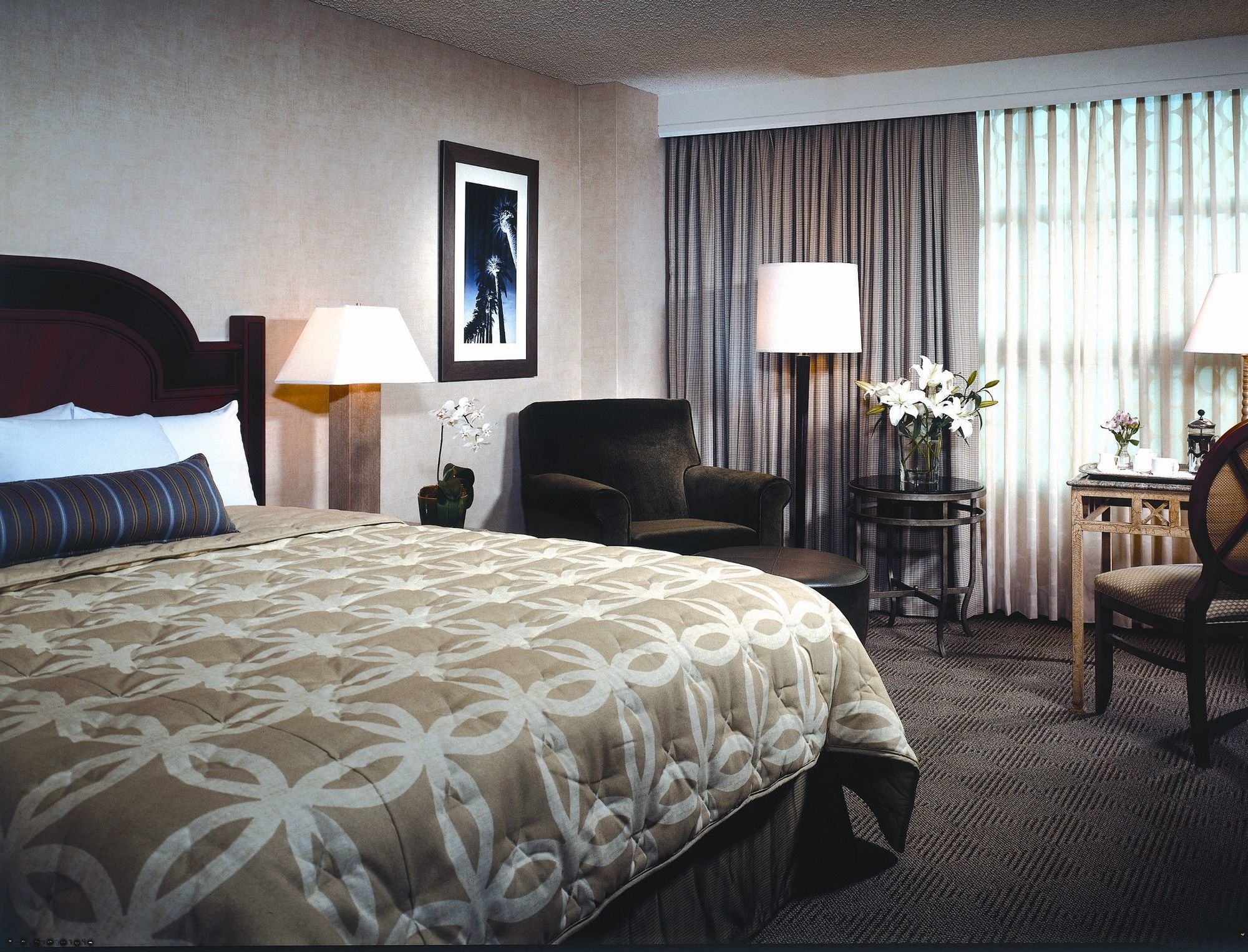 Hotel Renaissance Angeles Airport Los Angeles