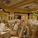 Renaissance Los Angeles Airport Hotel 